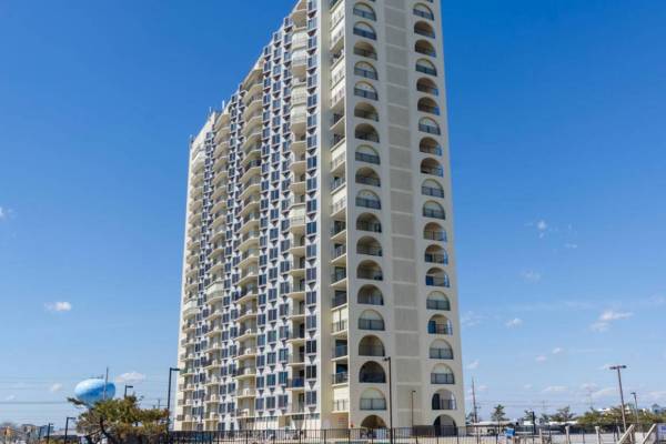 A view of the 9400 Condo Community