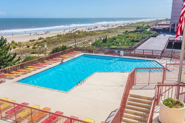 The outdoor pool at the Rainbow